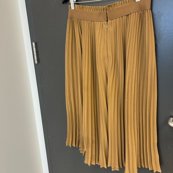 Babaton L gold/green/yellow mid accordion great condition! Classic/great colour - Picture 9 of 9